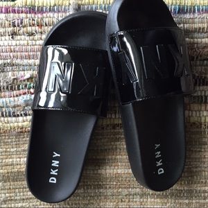 DKNY slips